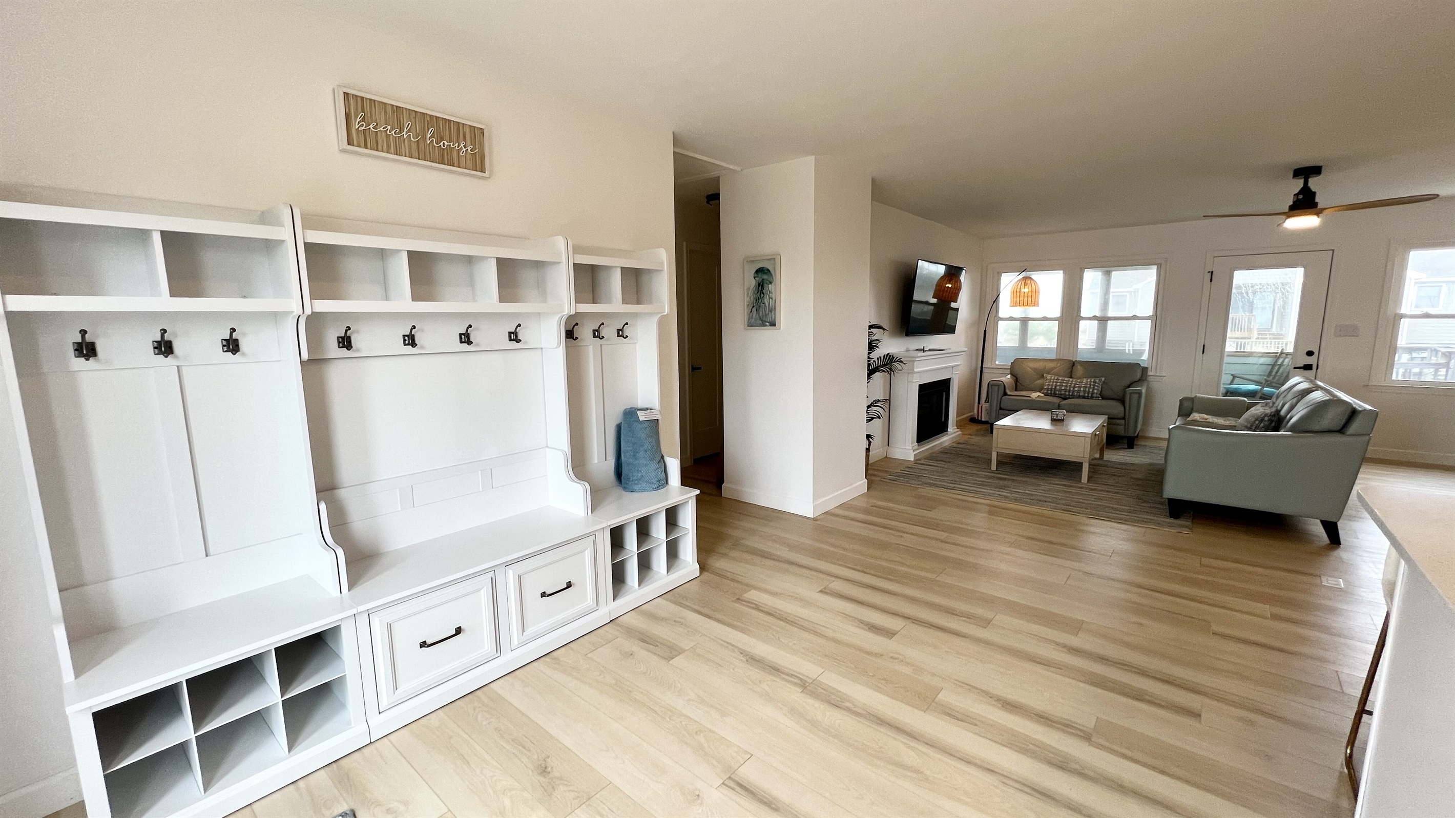 Hang your bags, coats, hats, dog leashes and more