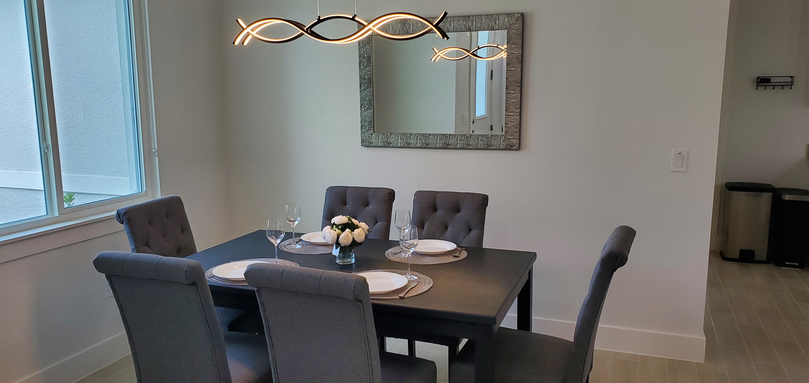 Dining room seating