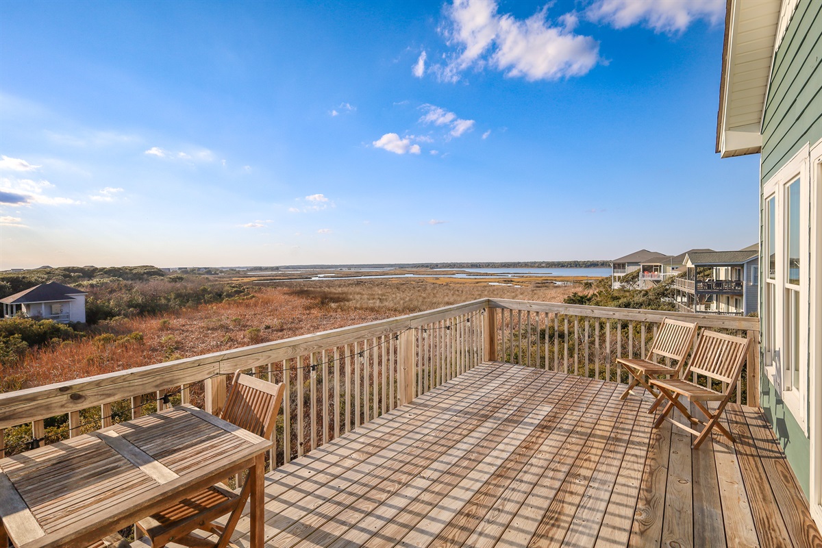 We&rsquo;re happy to welcome you to Sea Crest Vista!