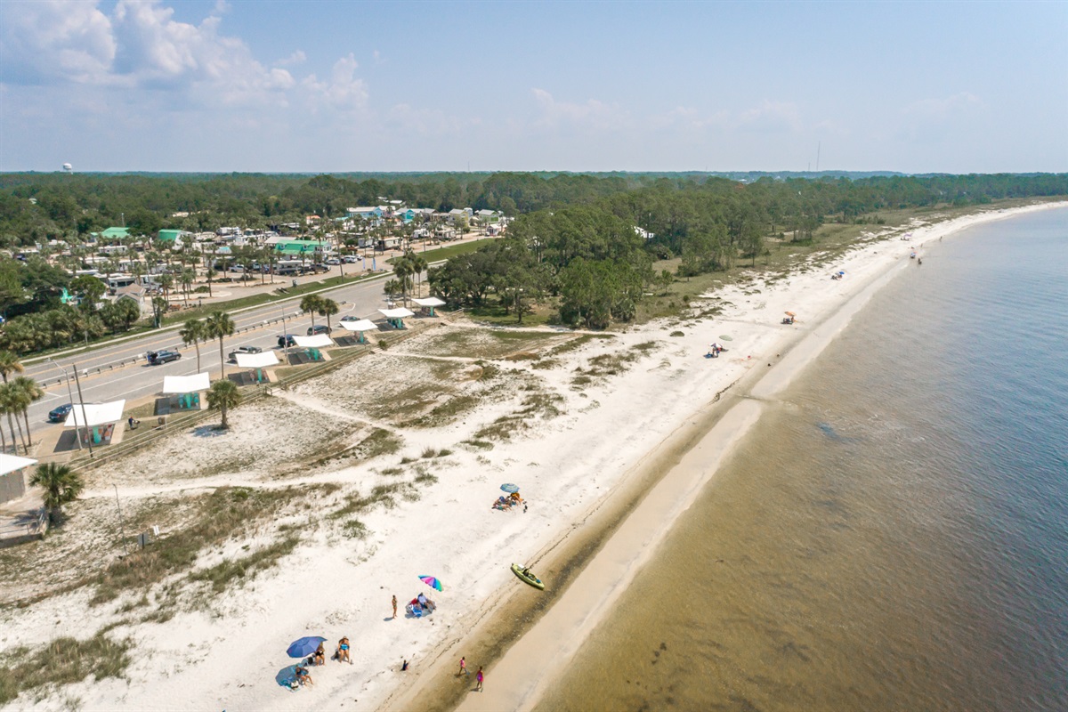 Haven Bungalow 104 Carrabelle Beach RV Resort
