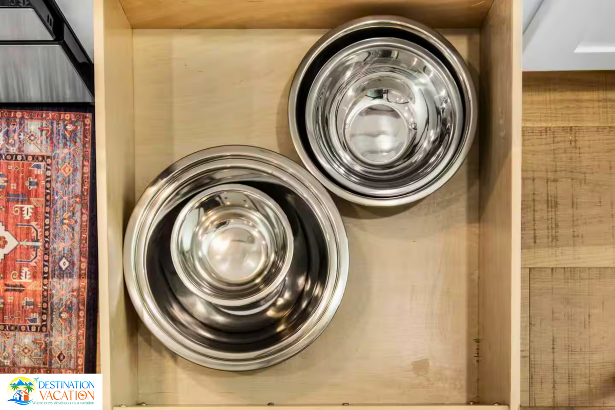 Thoughtfully organized essentials keep dining beautifully effortless.