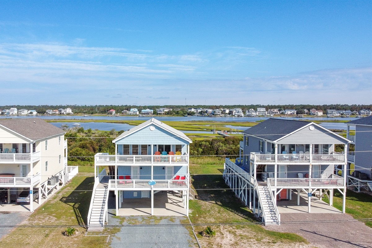 Blue Dolphin SeaView and neighboring houses