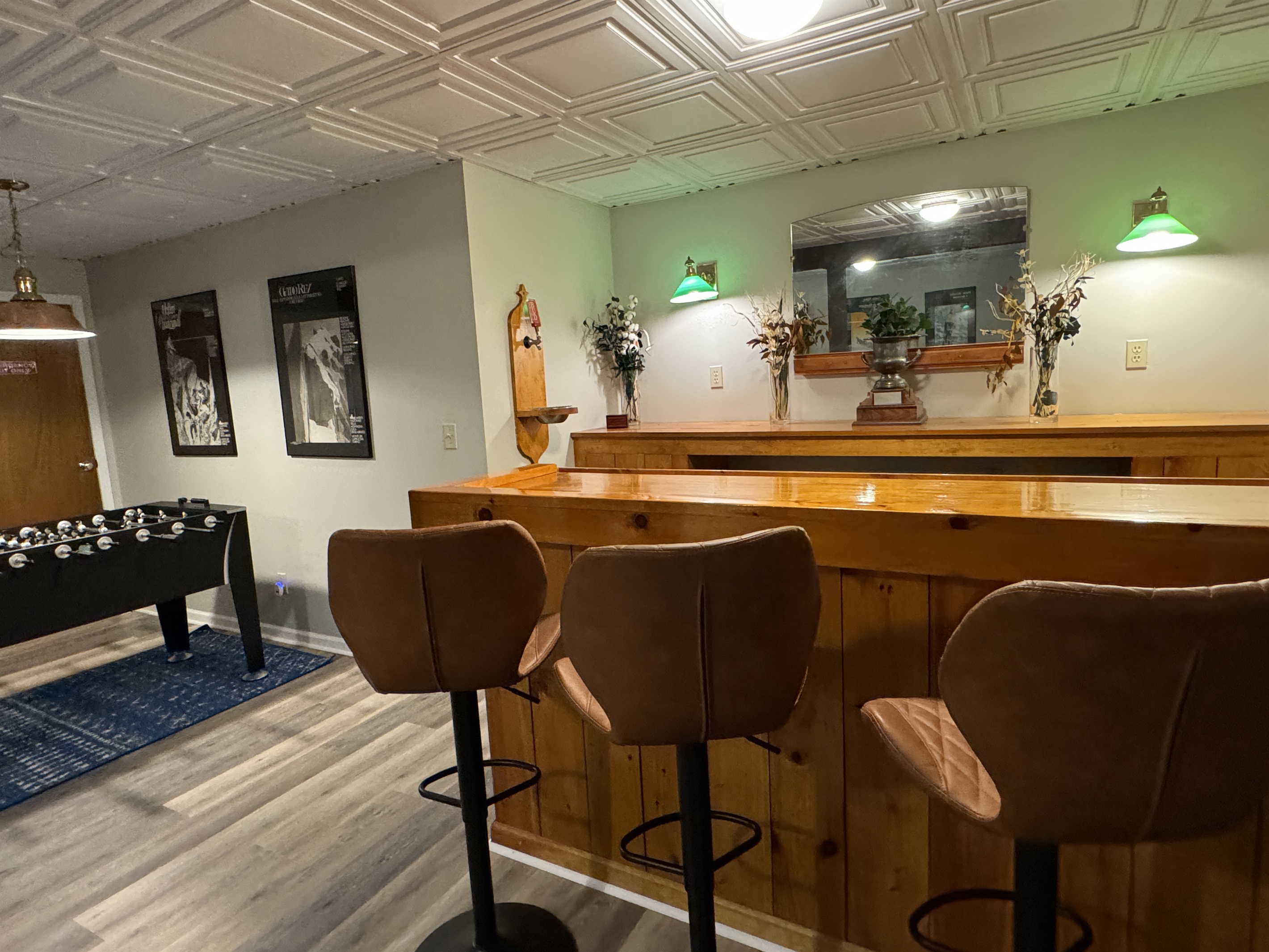 Lower level gamroom/bar