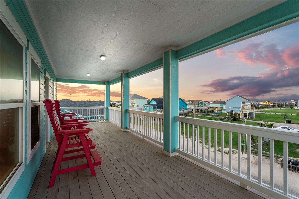 9d225f5967264261b20dc3c93f73cec4 Large | Beachhouse | Texas | TX | Vacation Homes | Galveston | Crystal Beach | Kokomo | Breezy Days | Beachfront Elegance | Sunrise Serenity | Southern Sands Property Management, LLC