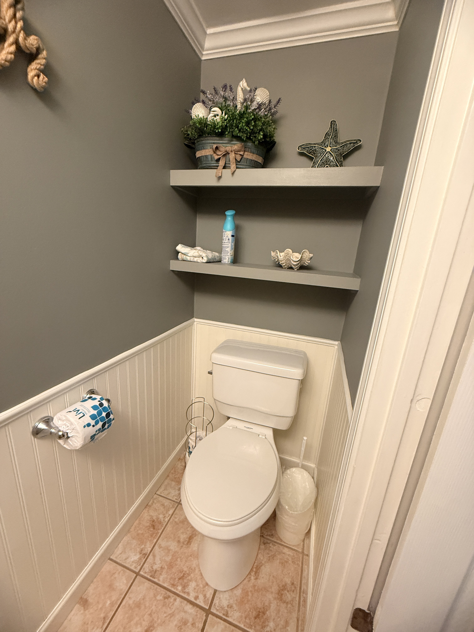 Downstairs half bathroom