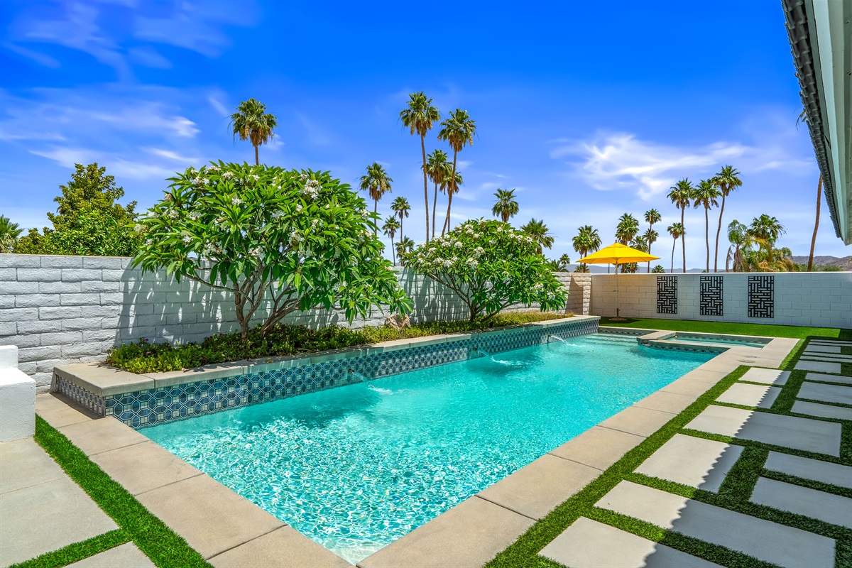 why do you think they call it Palm Desert