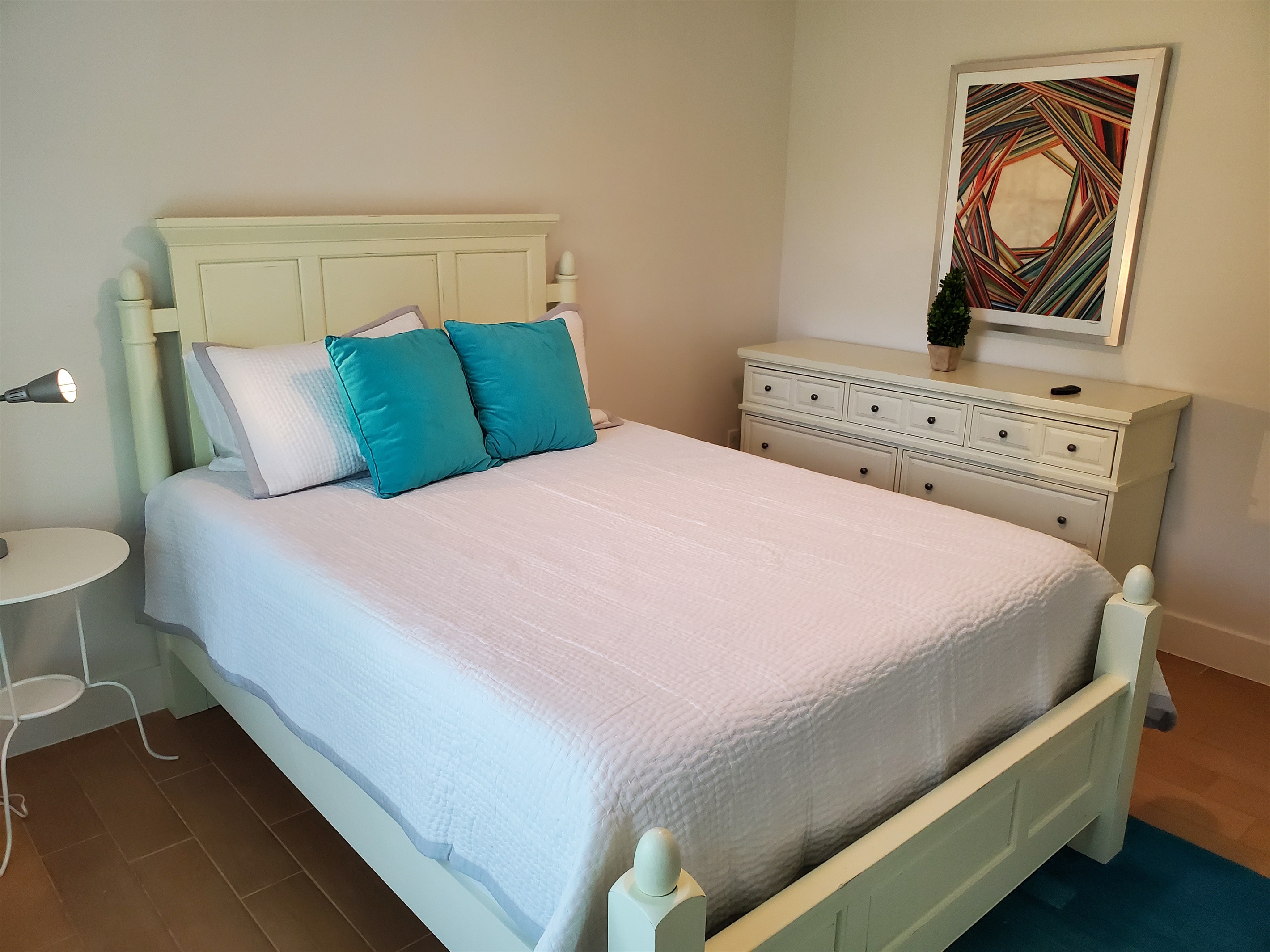 2nd Queen bedroom