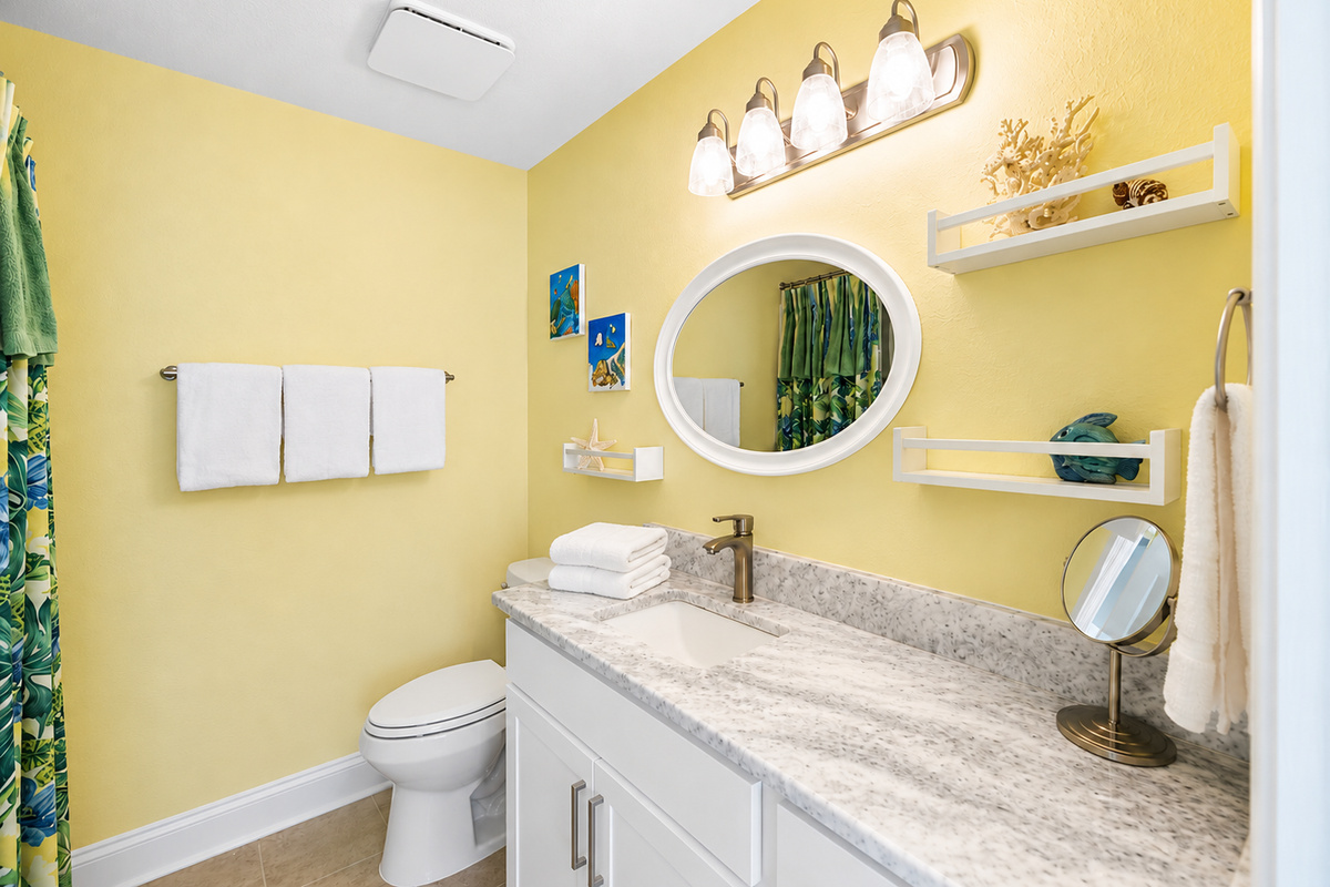Plenty of counter space and a tub/shower combo.