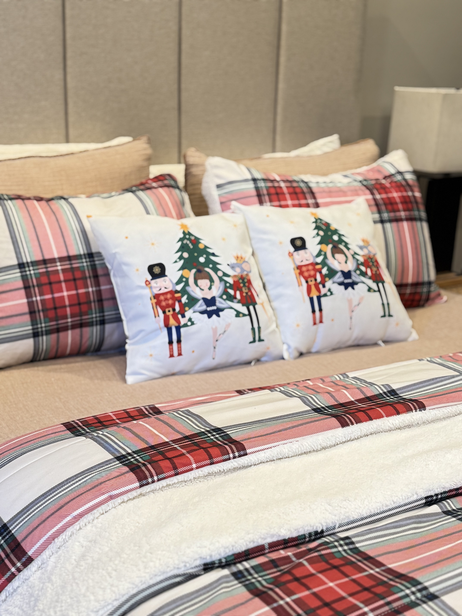 Cozy Christmas Bedding