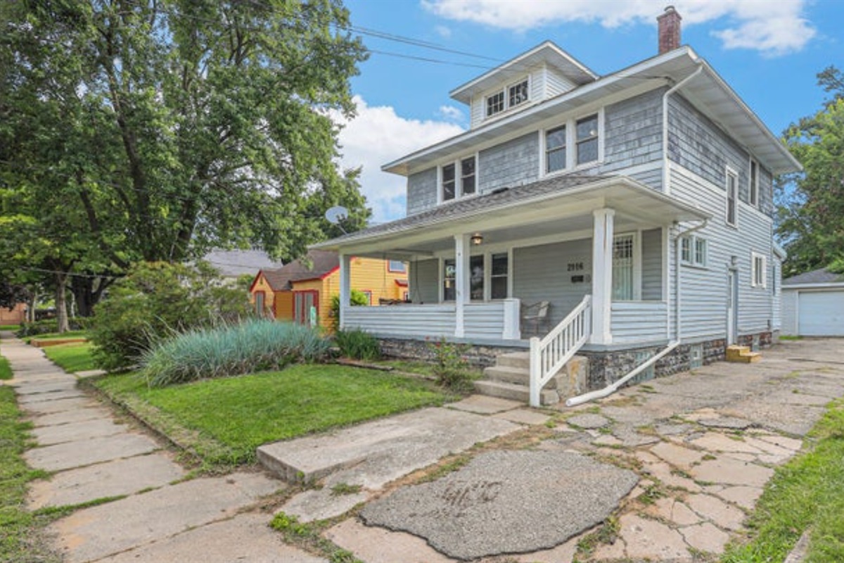 Well Lit and Welcoming Outside