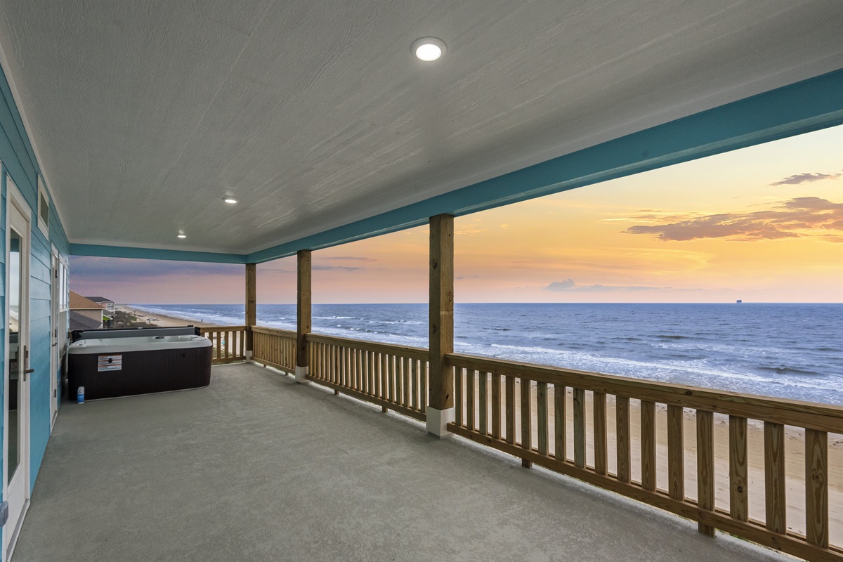 9d52529ac47e490b99226fc9830bae0c Large | Beachhouse | Texas | TX | Vacation Homes | Galveston | Crystal Beach | Kokomo | Breezy Days | Beachfront Elegance | Sunrise Serenity | Southern Sands Property Management, LLC