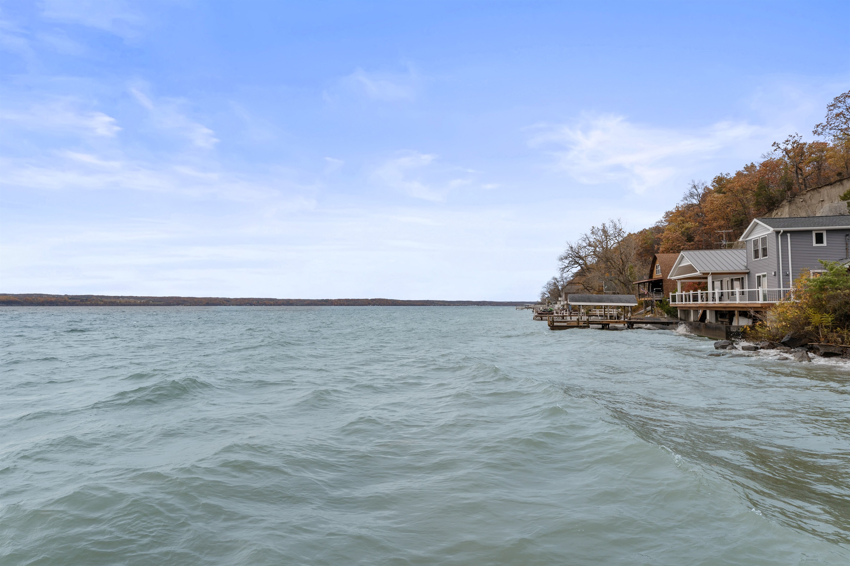 Expansive views from all angles