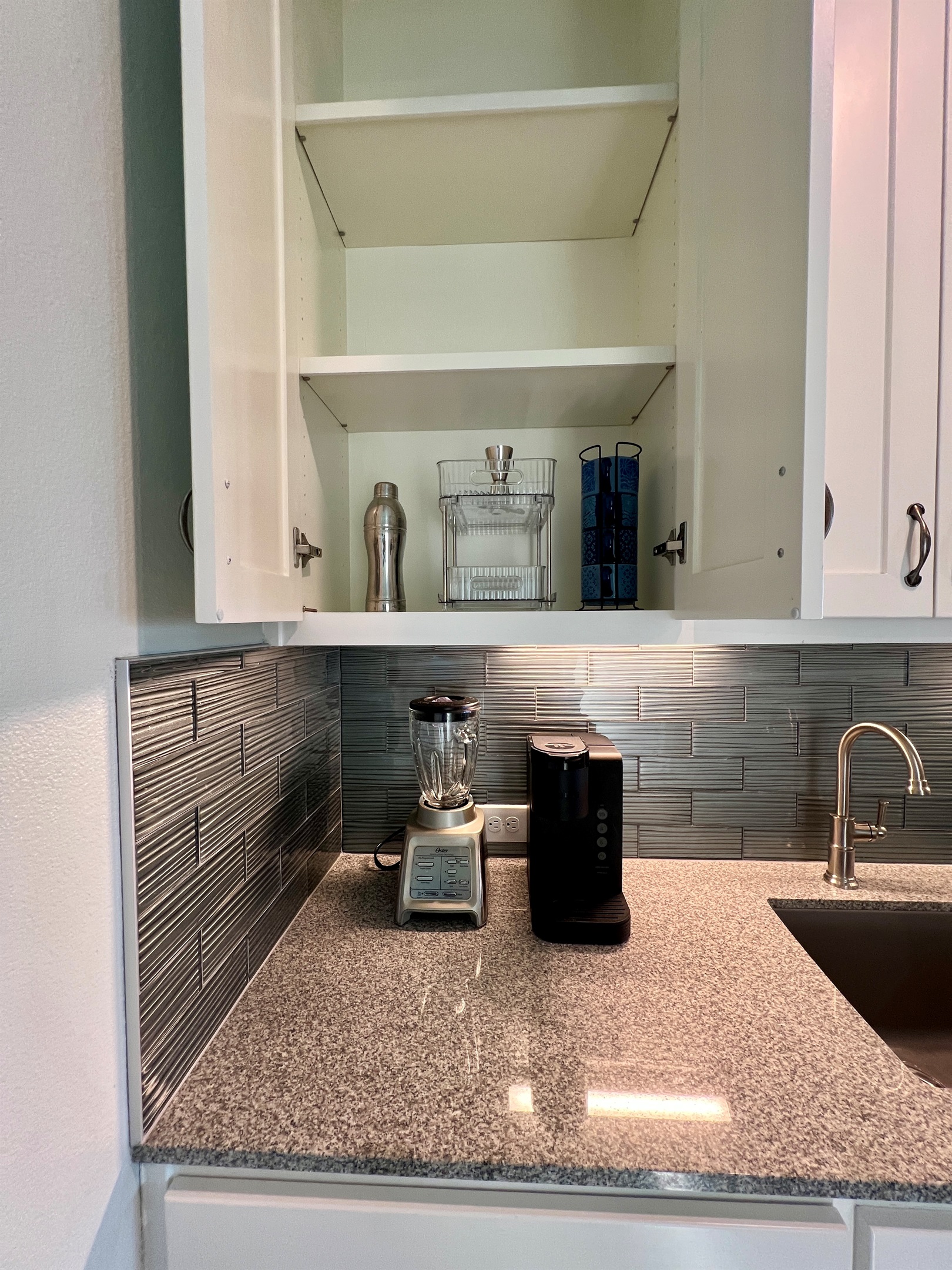 Crystal Paradise Media Room: “Cozy media room with comfortable seating and a coffee nook for ultimate relaxation.