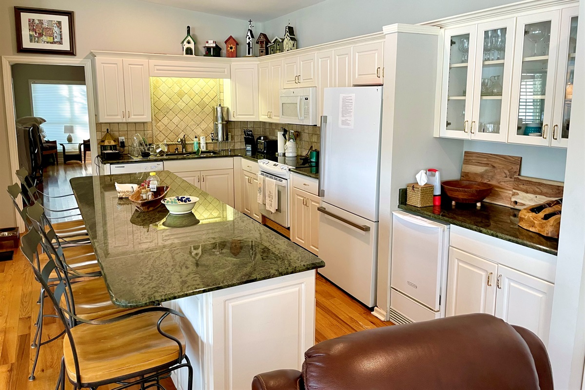 Fully Stocked Kitchen