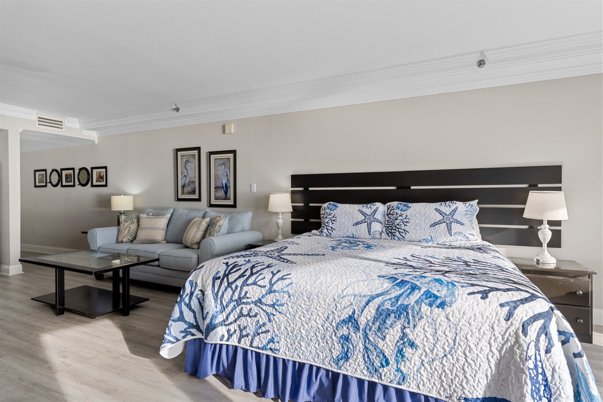 New Bed & Sleeper Sofa