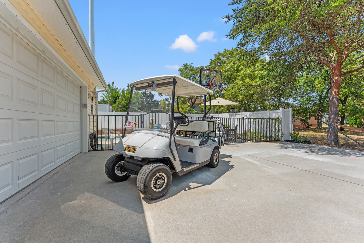 Free Golf Cart to Shutte to the Beach