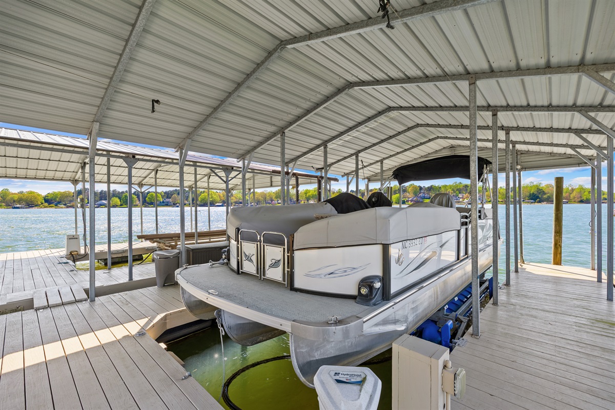 The private boat slip is available to dock your boat during your stay. 