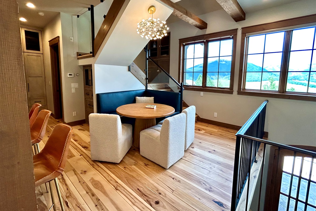 2nd Floor Breakfast Nook
