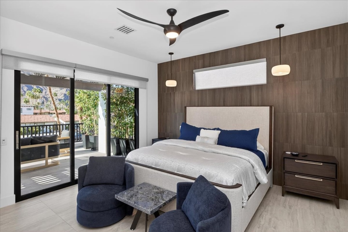 Primary Upstairs King