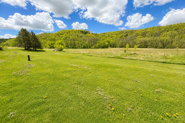 The Mississippi River Valley offers unforgettable scenery, winding roads, and some of the Midwest's most beautiful landscapes.