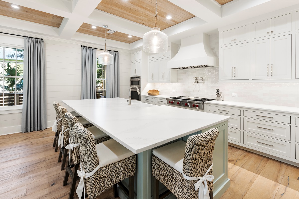 Kitchen (1st Floor)
