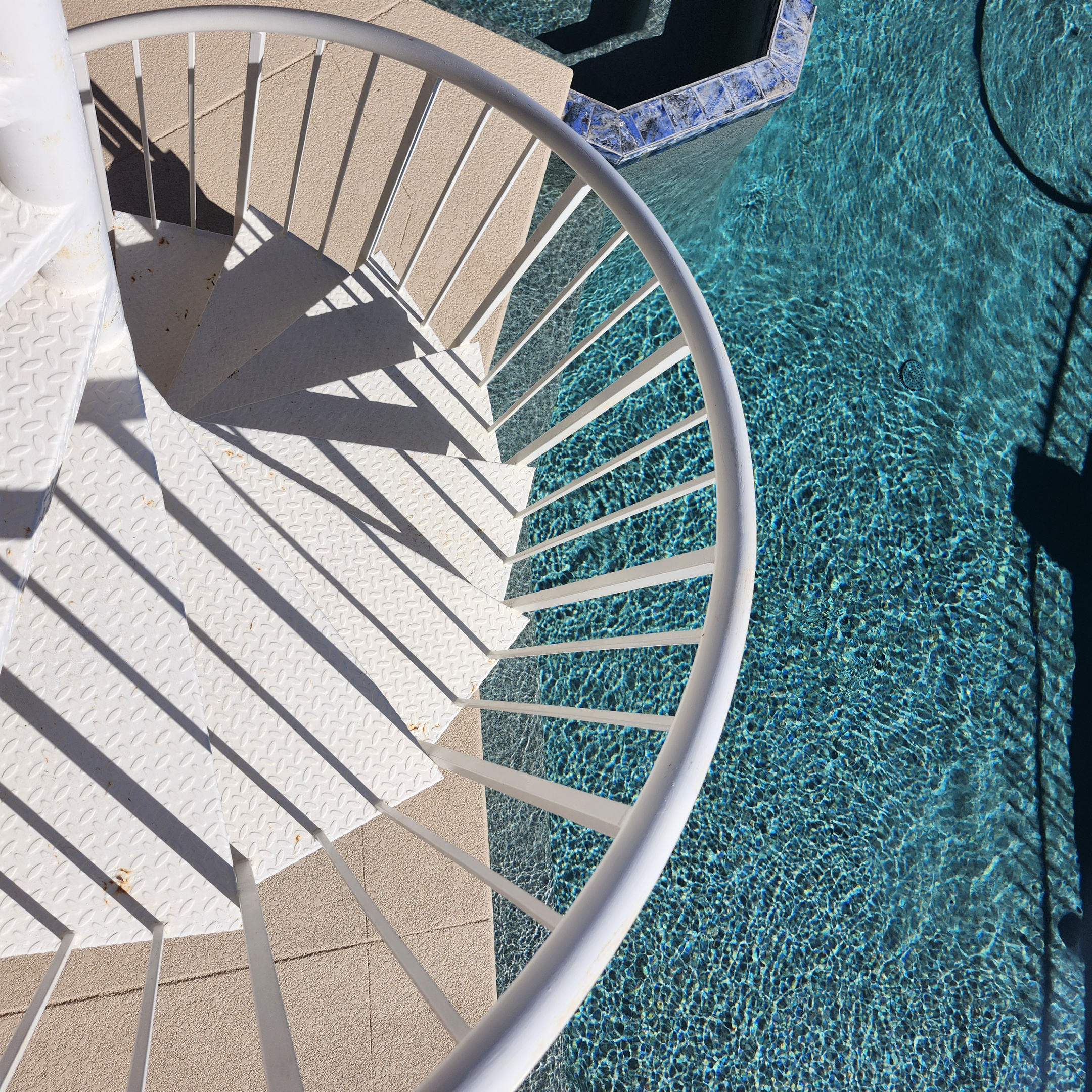 spiral stairs 