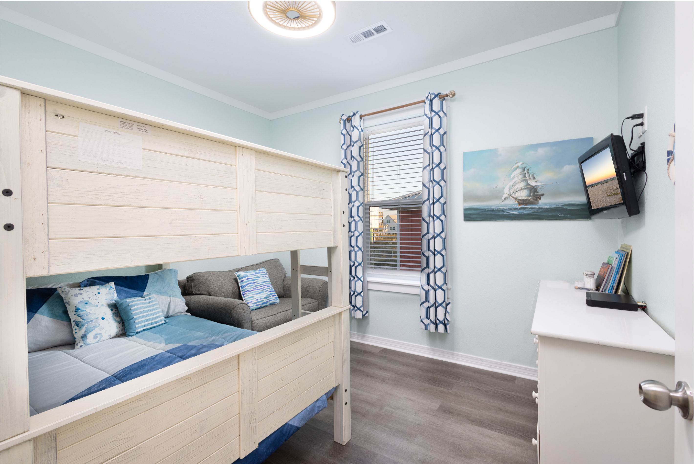 Full size bunks