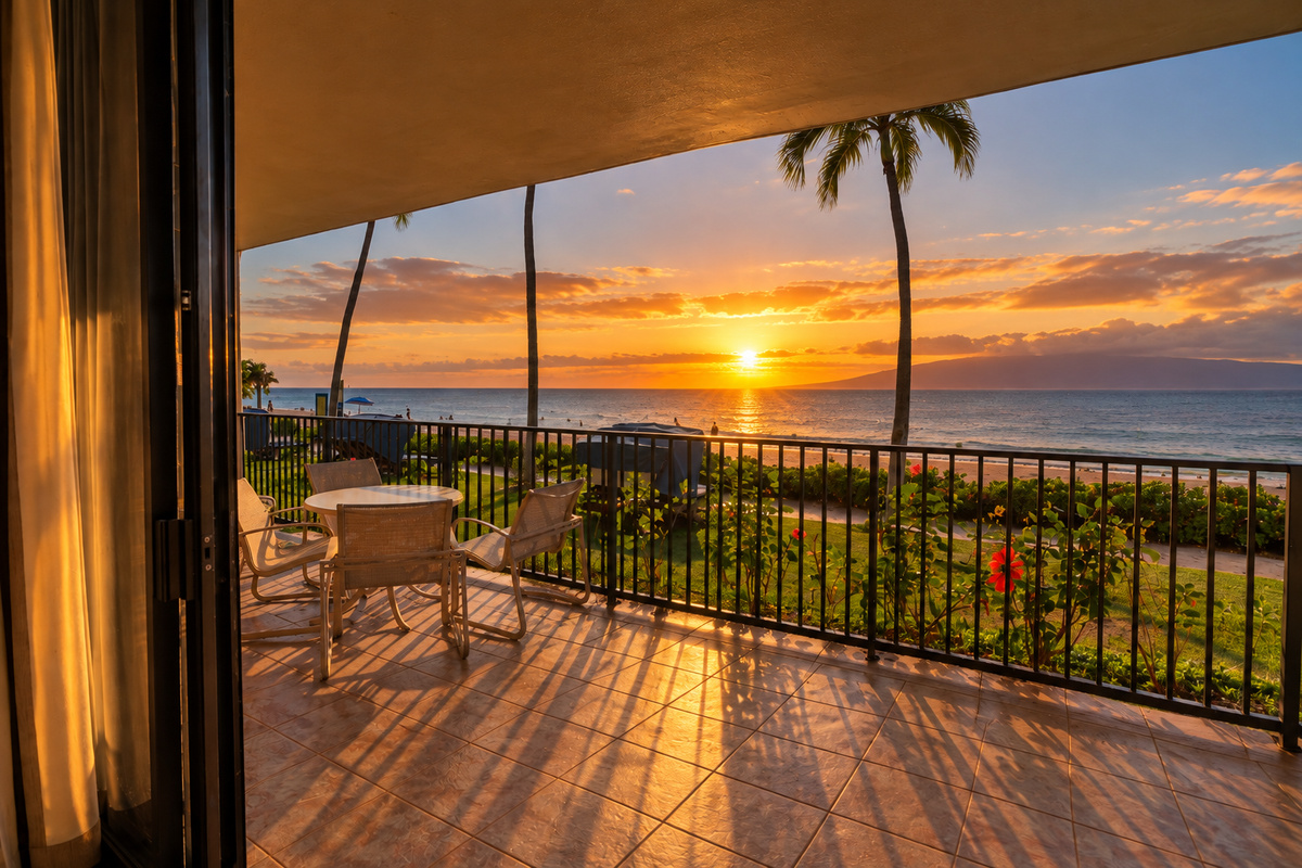 VIP sunset location: Your lanai!