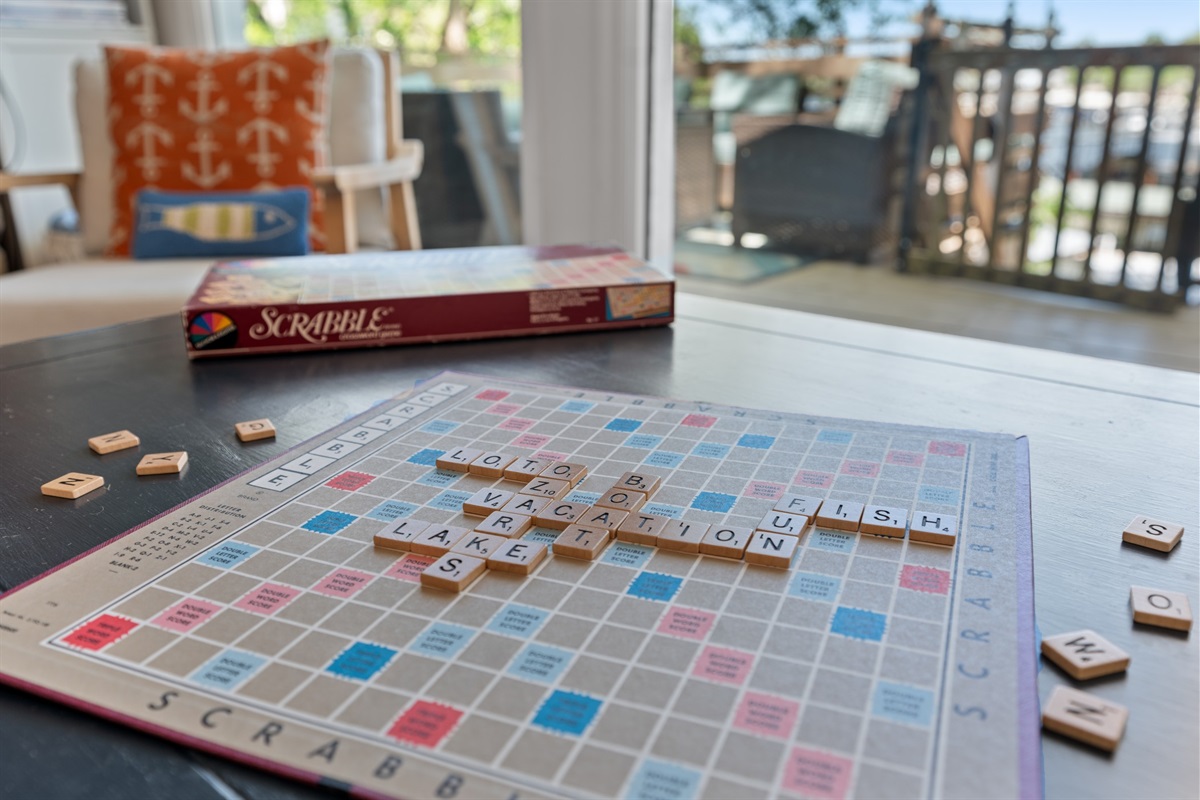 Plenty of space for games, puzzles, and family time.