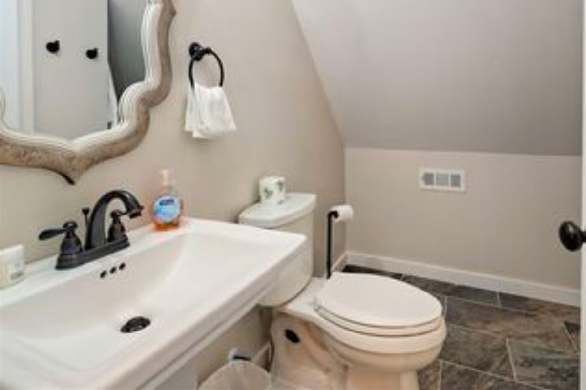 Upstairs Bathroom
