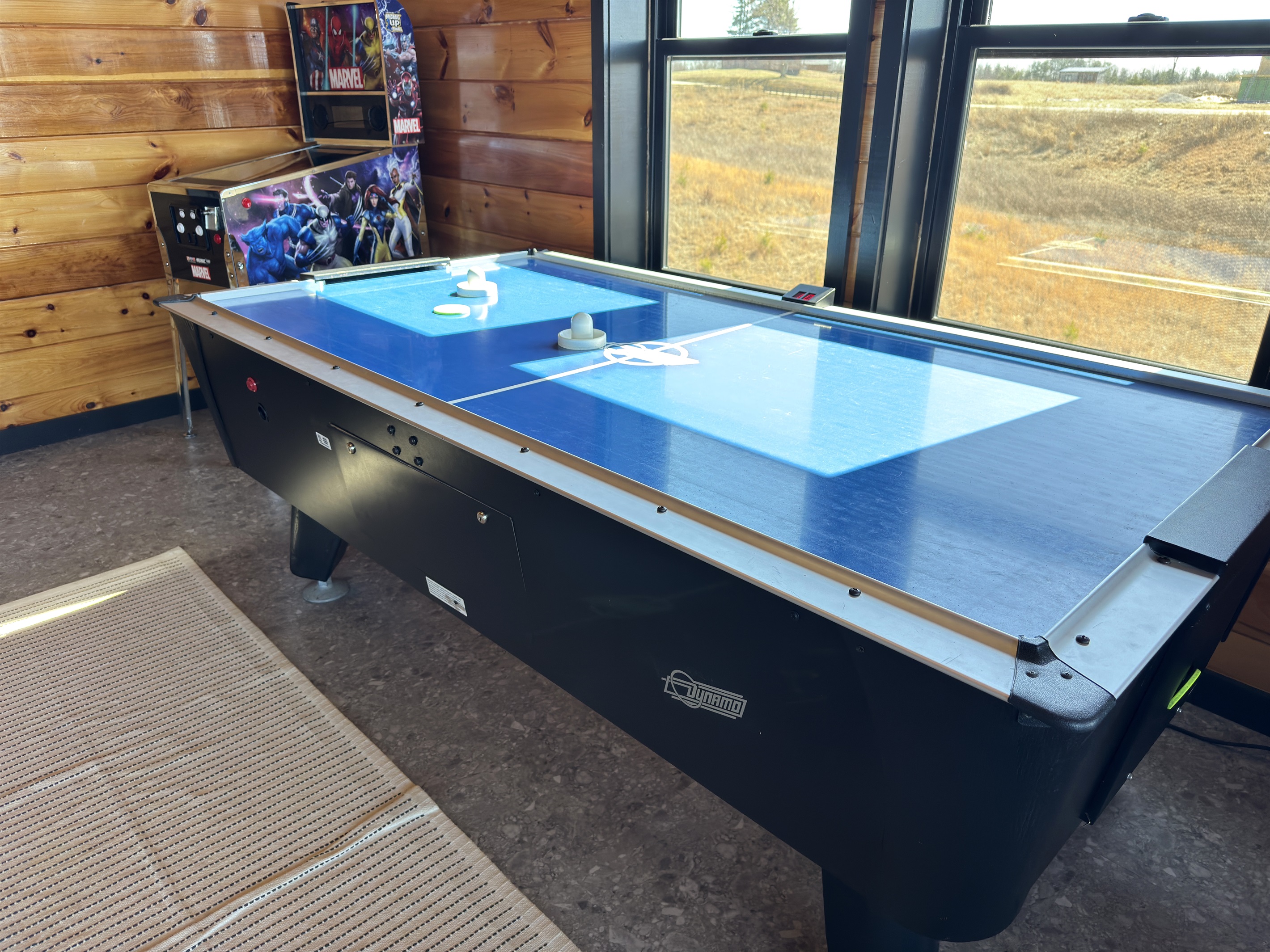Commercial arcade air hockey table