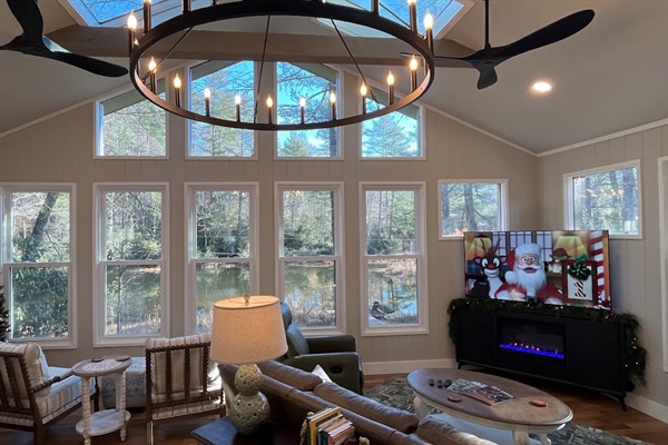 Ready for the holidays with nature and beautiful lighting.