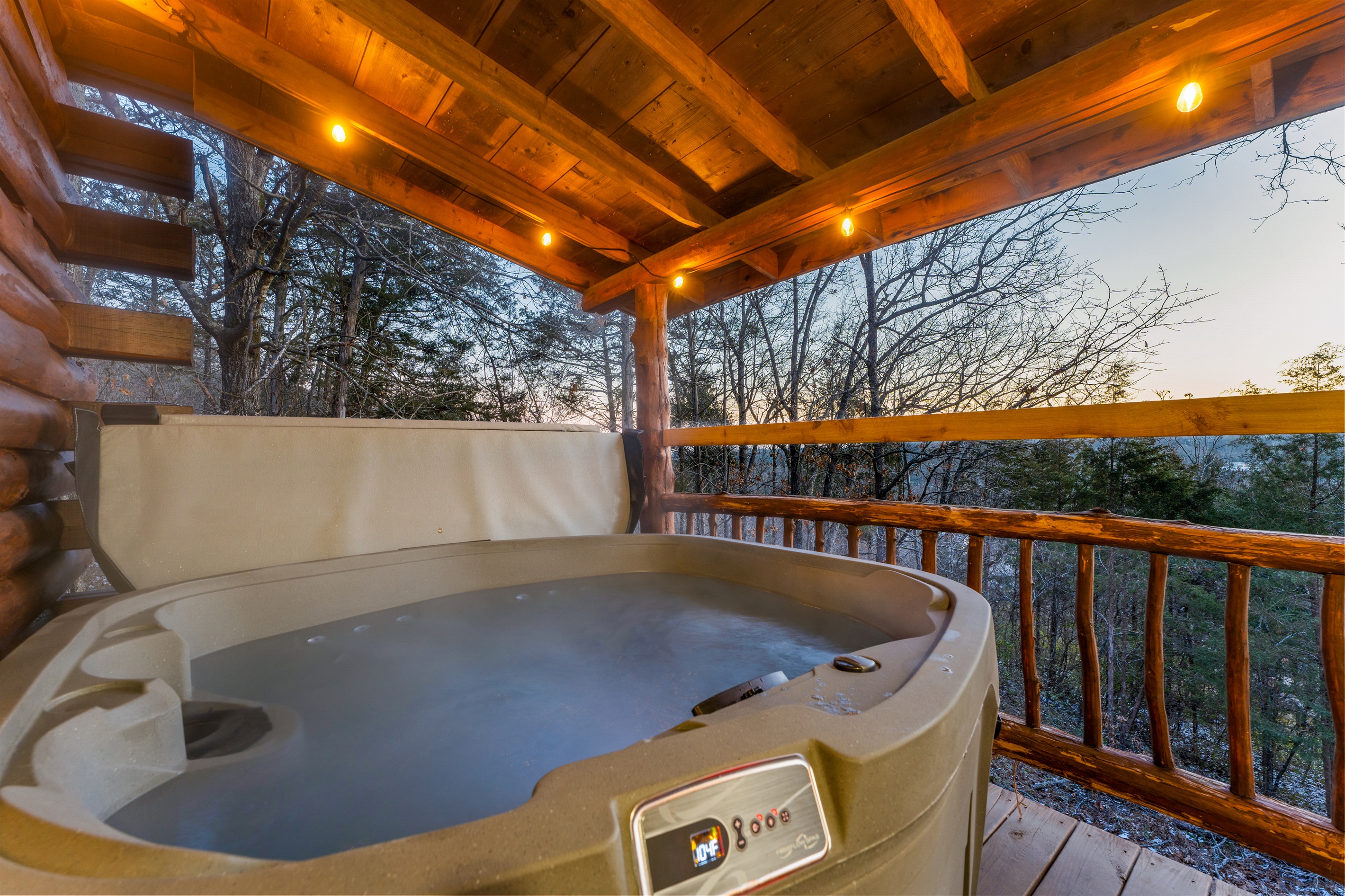Mountain Hideaway - Branson - Dream Weaver Properties LLC