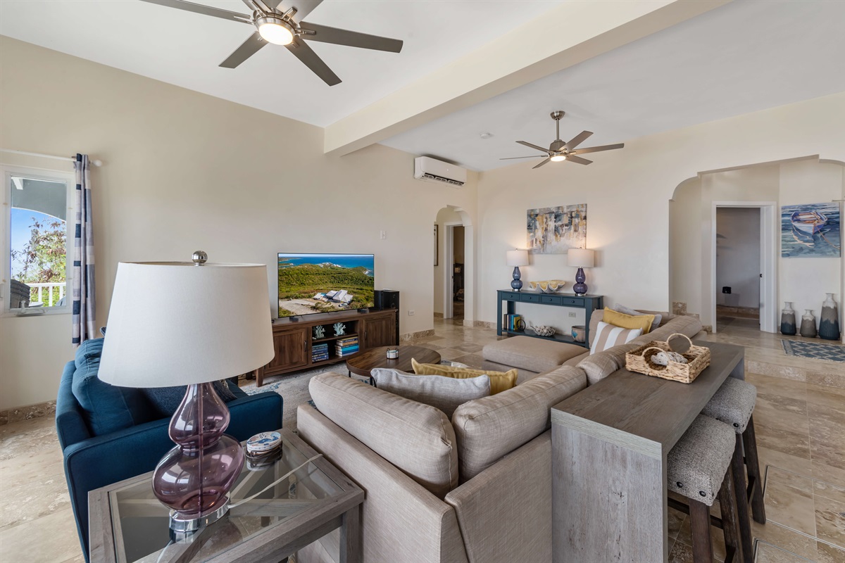 Plenty of space for the whole group to gather and make memories.