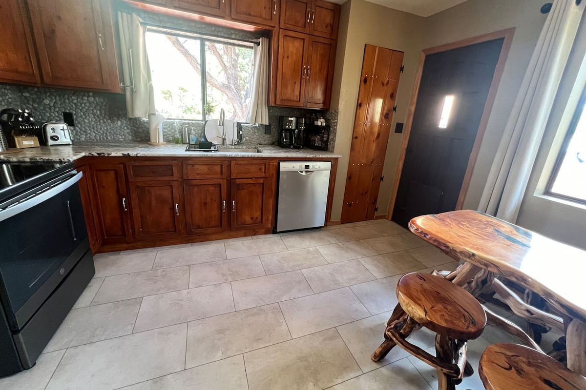 Pine Mountain Roost Retreat w/ Deck + Views — Pine Mountain Roost Retreat w/ Deck + Views, Pine, Arizona — photo 42