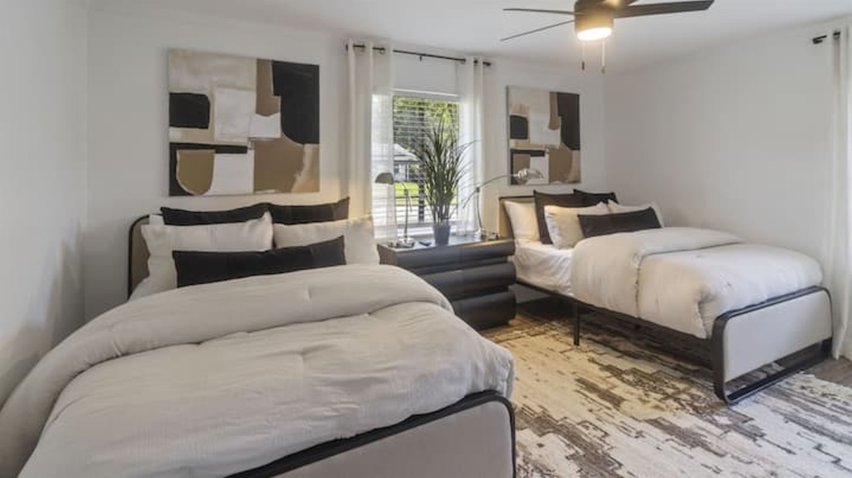 Double bedroom ideal for families, friends, or group stays.