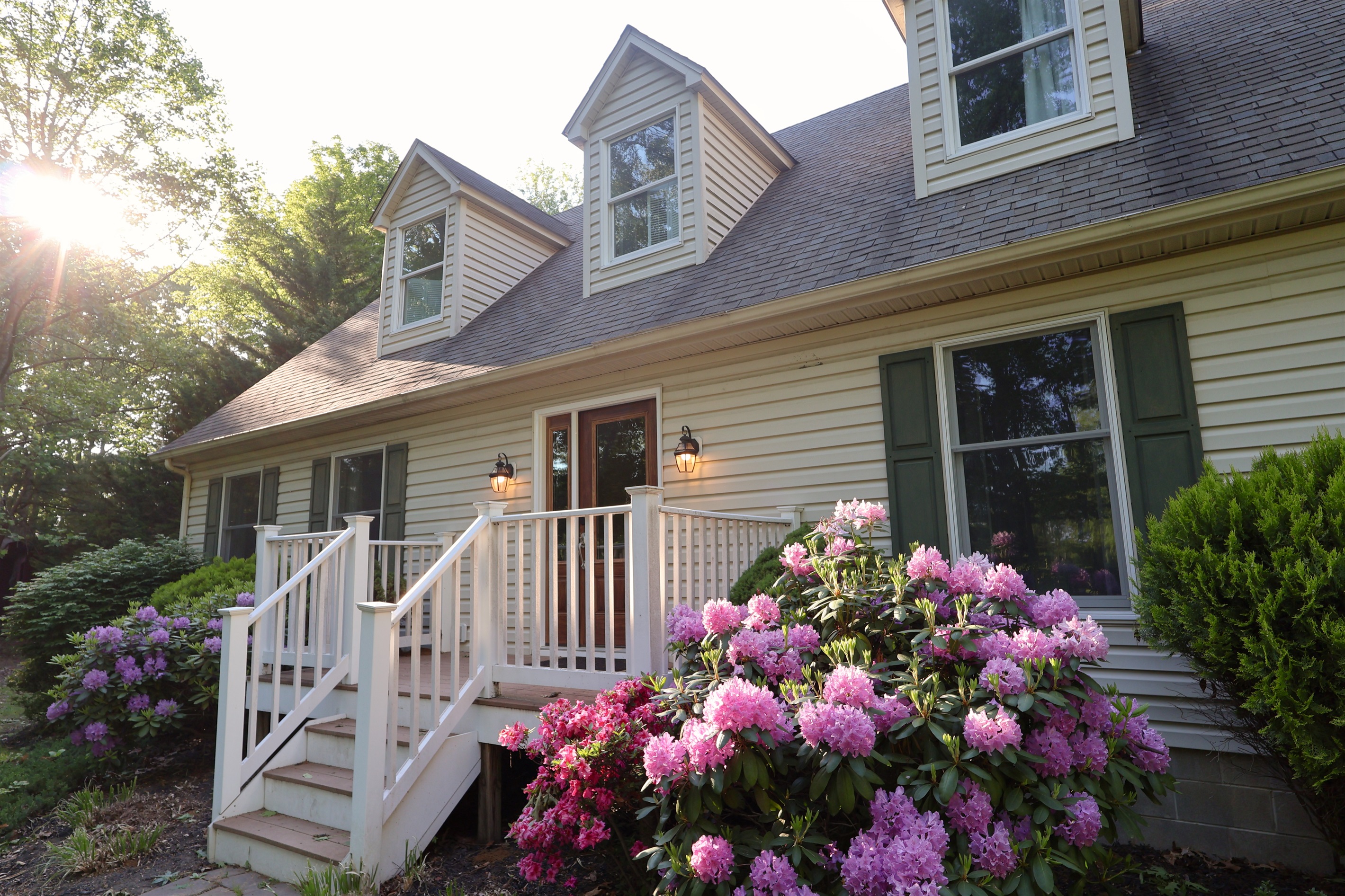 Front entry, with a smart lock