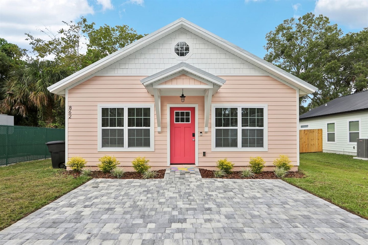 Oasis #4 - The Candy House - 1 of 4 great properties in a row!
