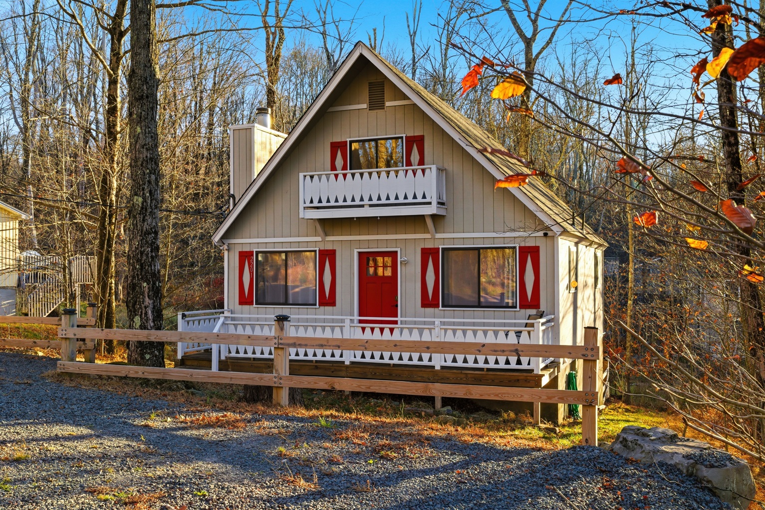 Arrowhead Lake rental -Welcome to Serhii Chalet Pocono!