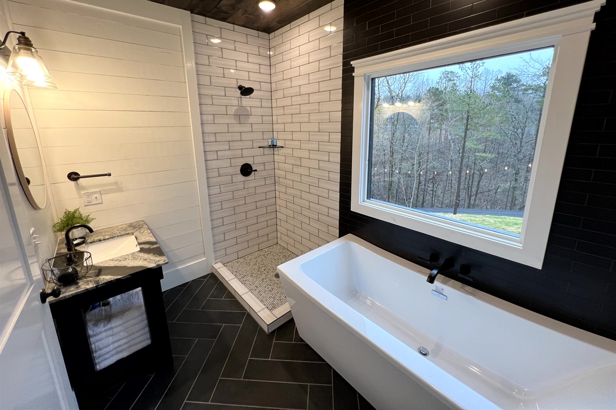 Second story bath