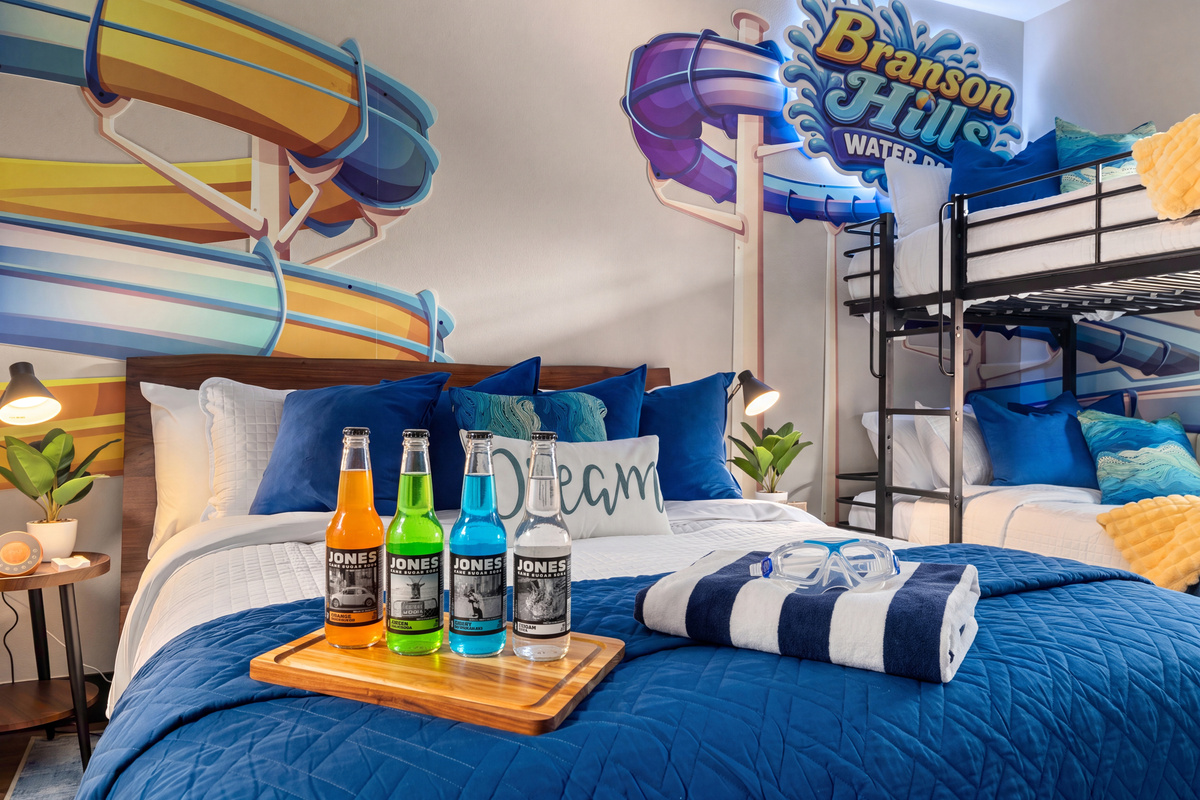 Chilled drinks and rolled towels welcome the pool-day crew.
