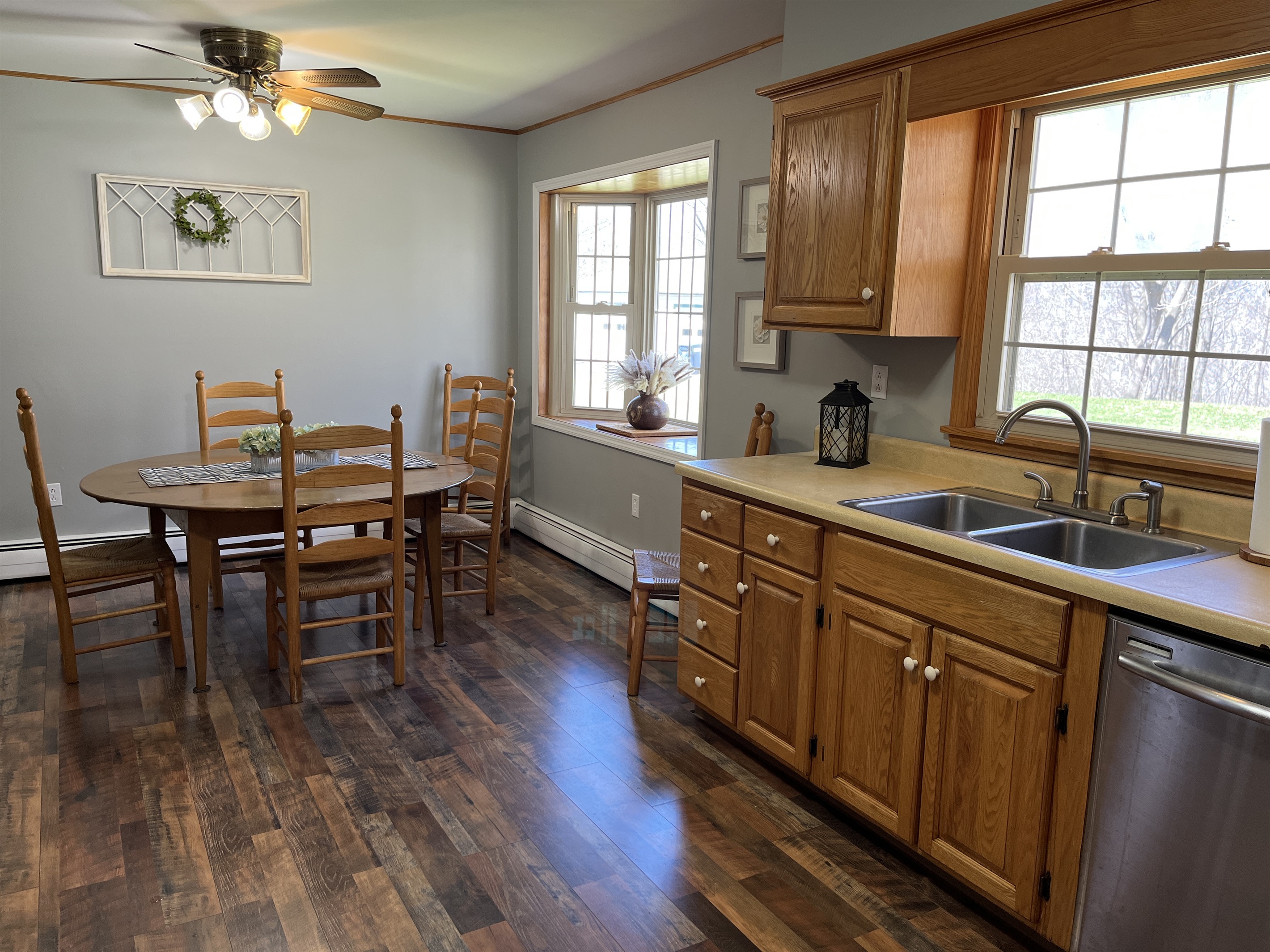 Updated kitchen and dining area