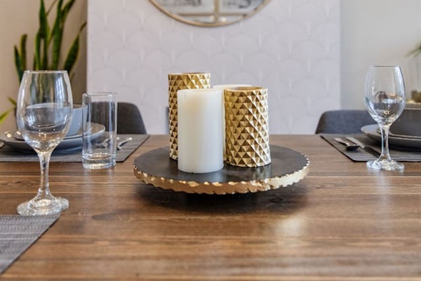 Dining Table Decor