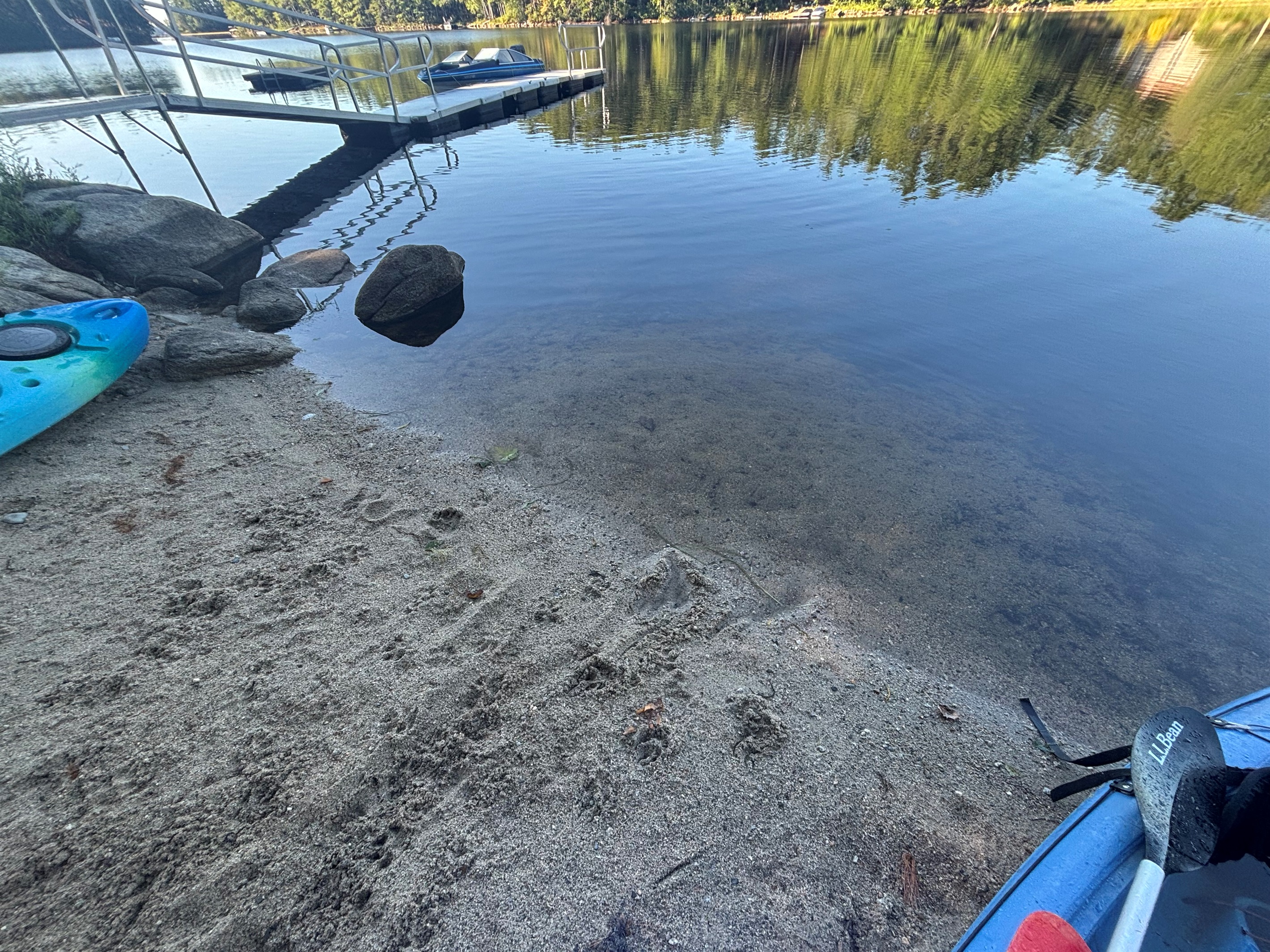 Sandy entry beach - private