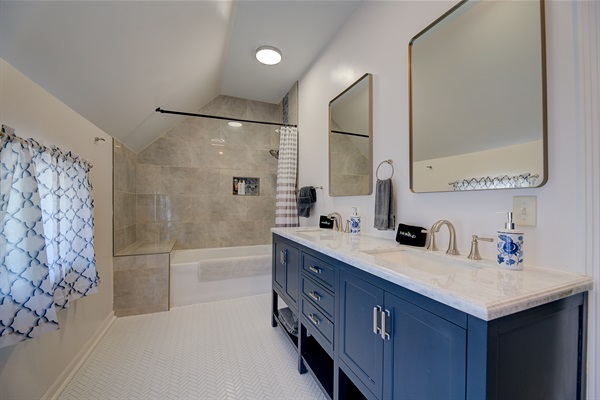 Bathroom #3- attached to the primary suite