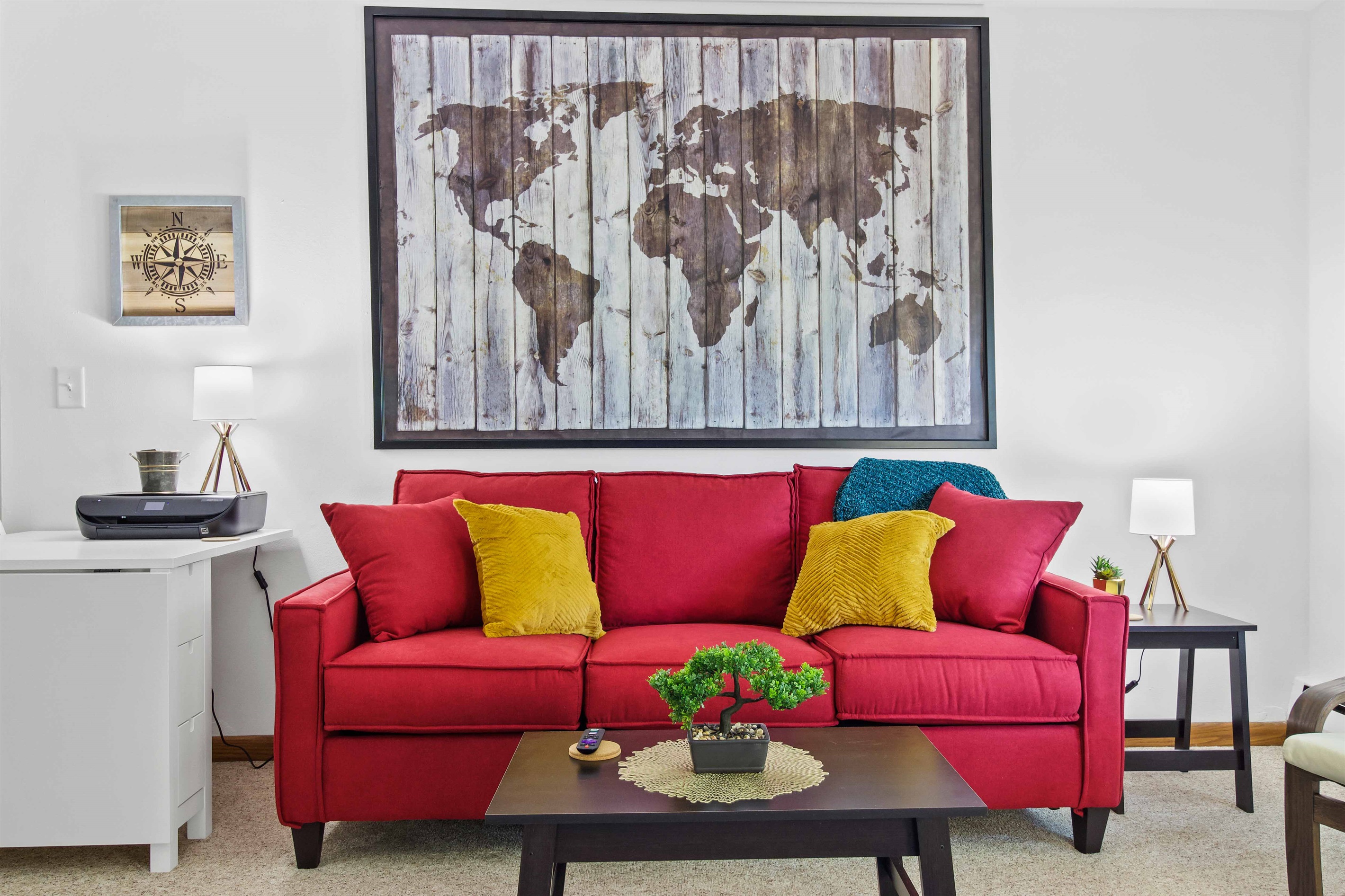 Cozy decor throughout the apartment