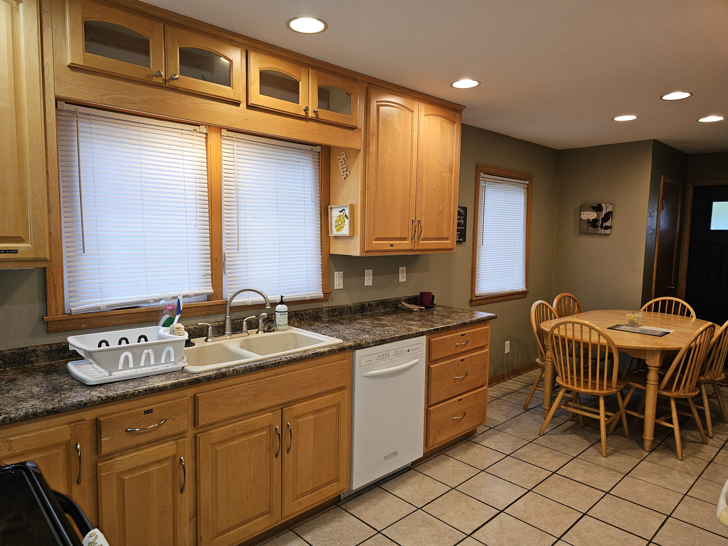 Includes dishwasher