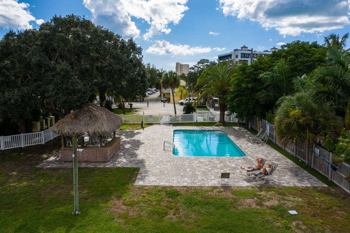 Heated Pool, Tiki Hut and Grills