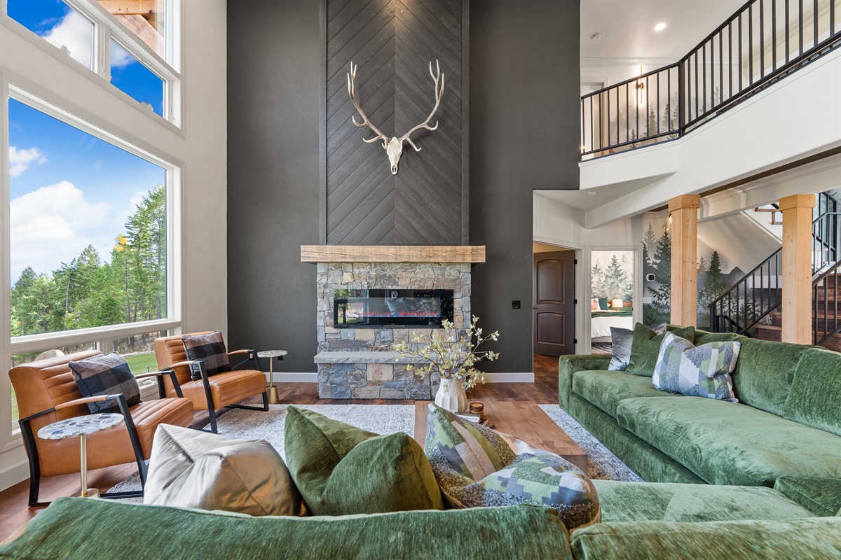 Living room #1 - the centerpiece as you walk in.