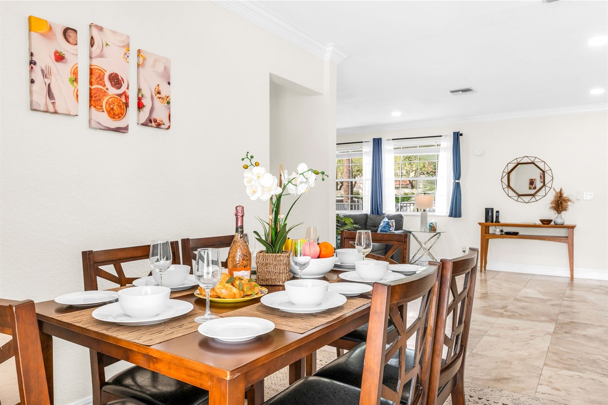 Spacious dining area just off the living room and kitchen, perfect for enjoying family meals and group gatherings.